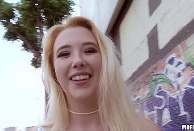 Barcelona Butt 2 – Samantha Rone