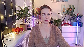 Big natural saggy tits mature webcam solo show