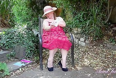 Chubby Gilf Outdoor Erotic Solo