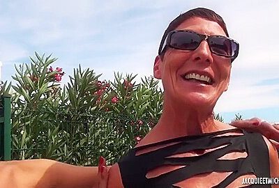 French Milf Porn – Sois Cochonne – Big Knockers