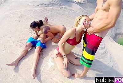 Summer Vacation Orgy With Casual Throating Before The Swim