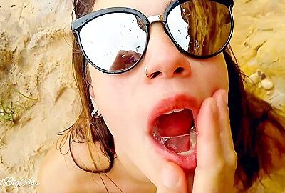 Drinking Pee In Beach Public And Deep Throat -aprilbigass