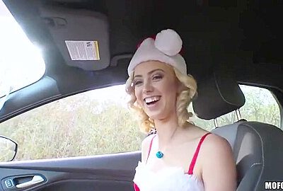 Haley Reed – Haley The Horny Christmas Hitchhiker (lobitomx1)