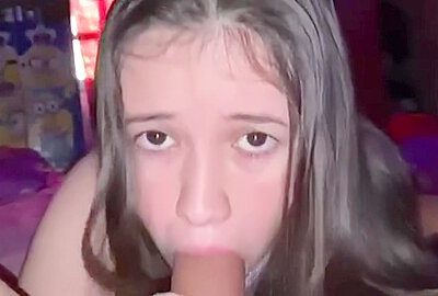 Me Chupo Un Rico Pene Gigante Y Me Ponen En 4