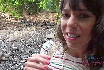 Vera King – You Fuck Vera On The Cliff And She Swallows Your Load